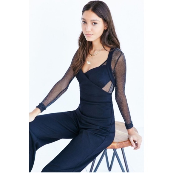 Silence + Noise Portia Jumpsuit - Picture 3 of 6